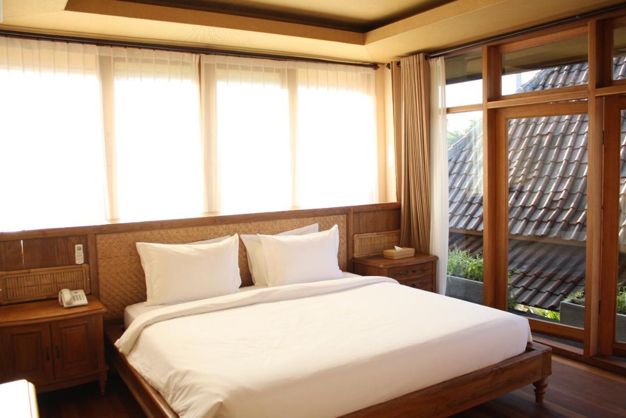 Three-Bedroom Villa without Pool