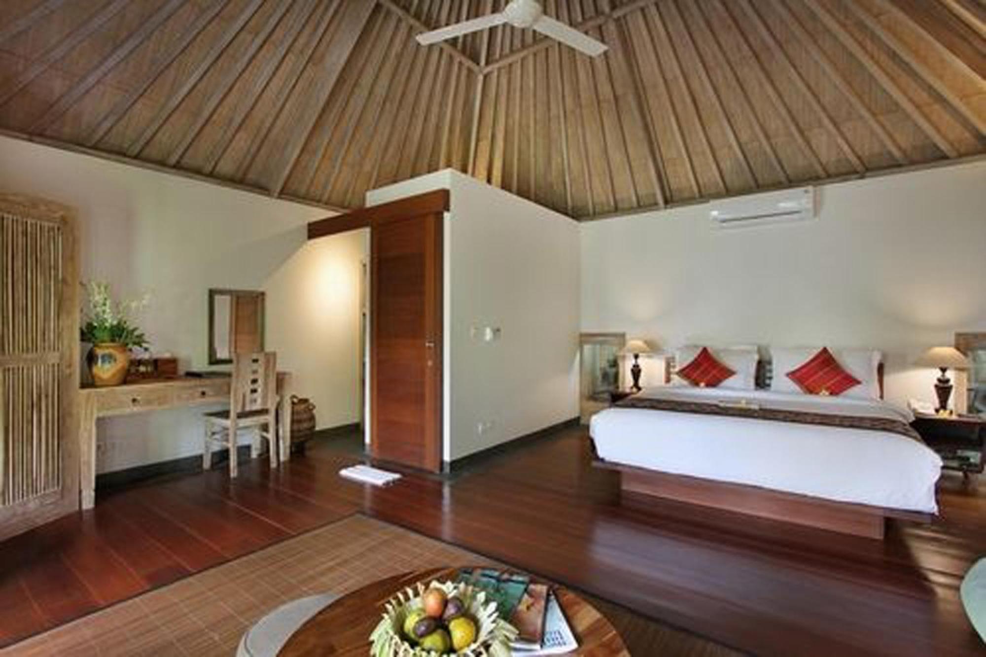 Suite Room with Concierge Service,826626956:JPEG