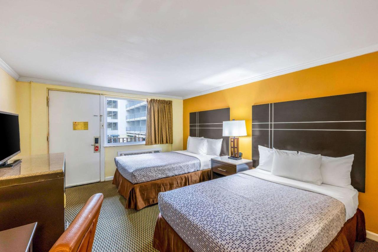 Double Room - Smoking