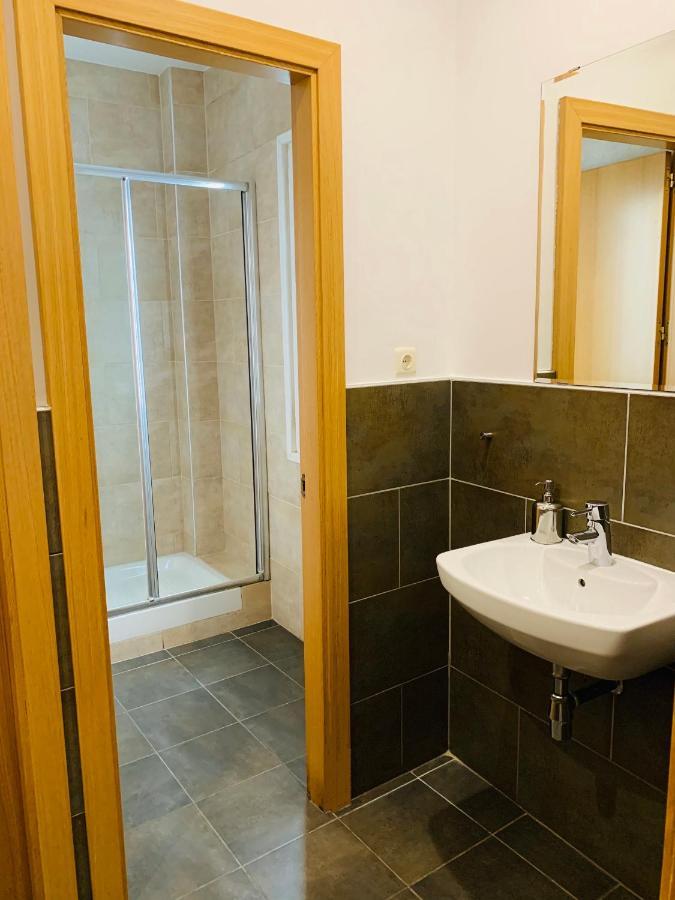 Twin Room with Shared Bathroom