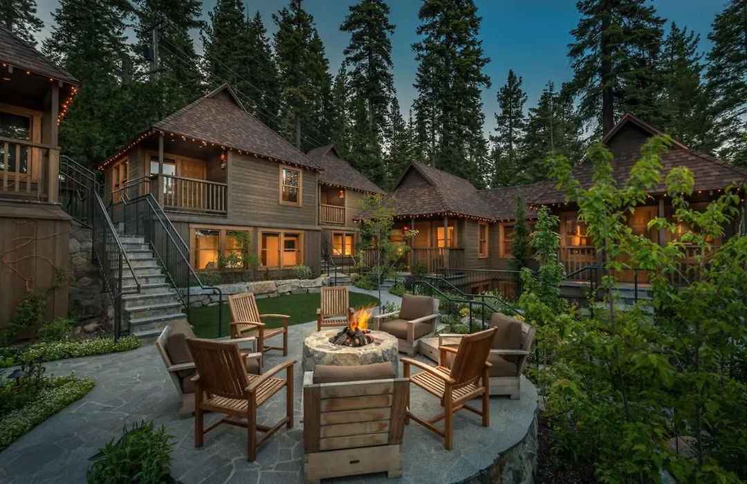 Cedar Crest - Chickadee Cottage 2-1