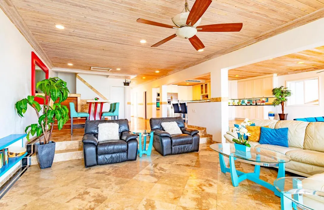 Caprice 7 -Oceanfront Villa - Gated Community With Pool-1