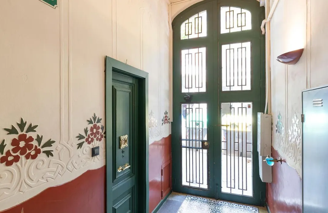 Chic Apartments Barcelona-1