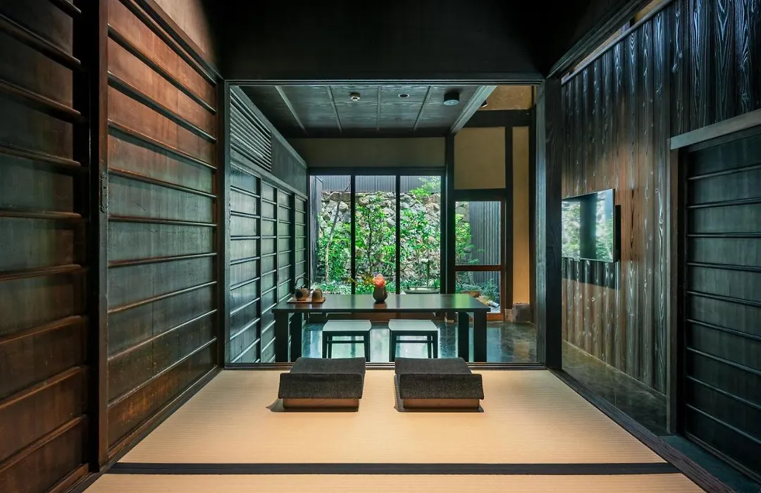 Suigetsu Machiya House-1