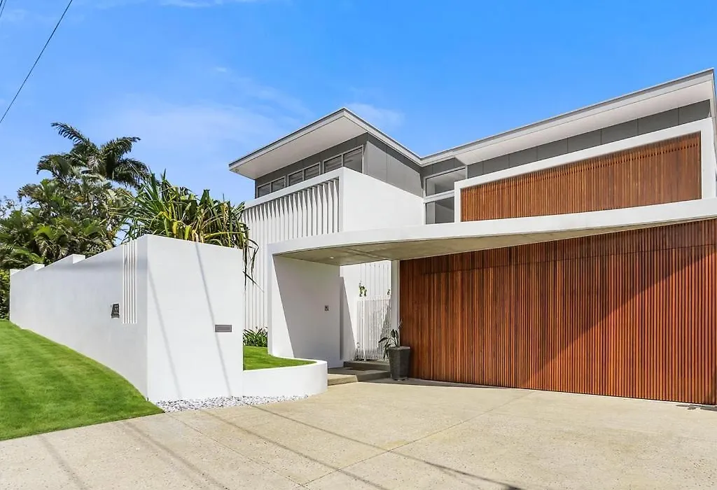 Magnificent Views On Arkana, Noosa Heads-1