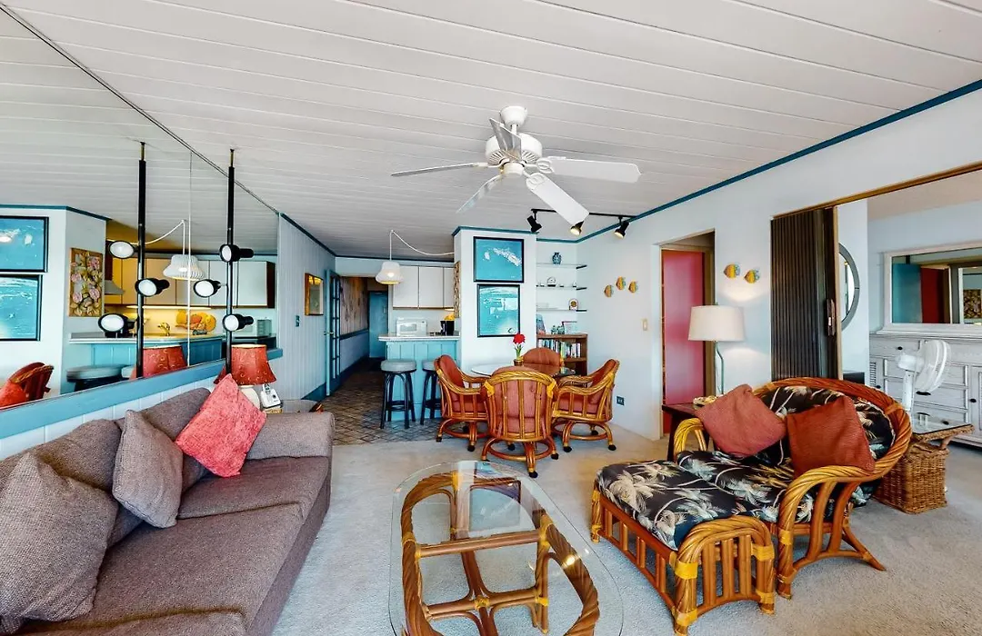 Island Sands Resort-1