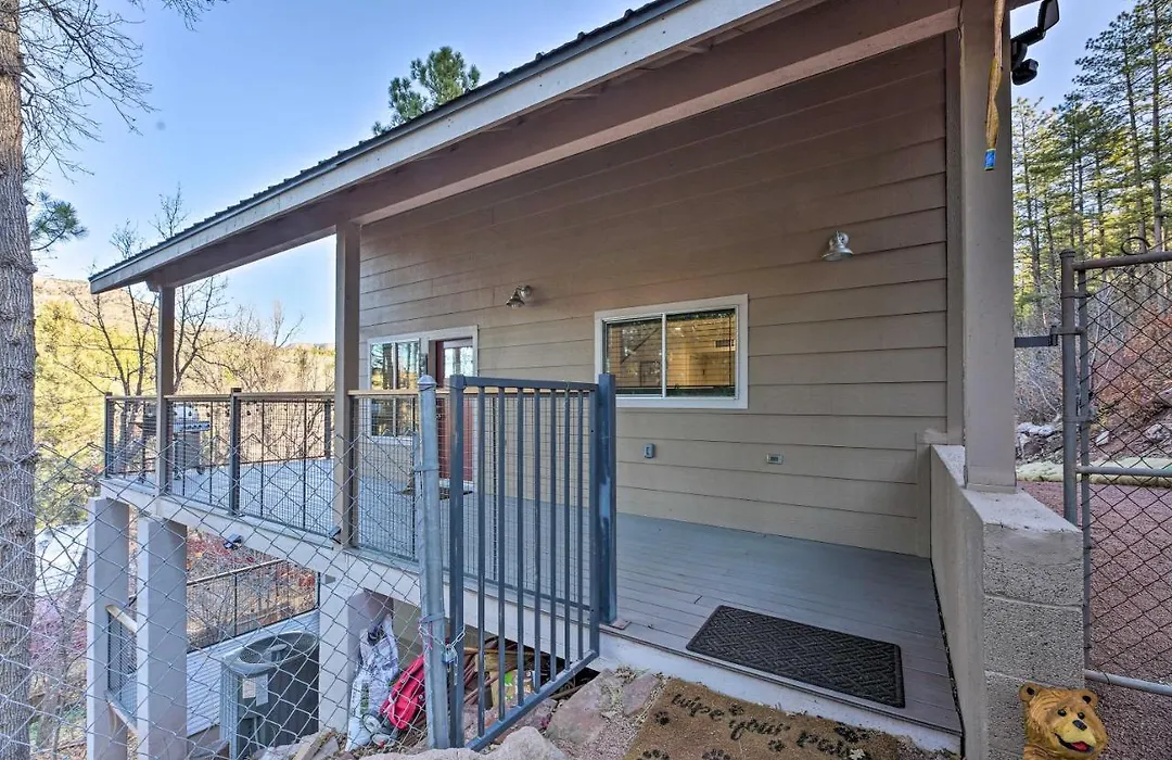 Mtn-View 'Cabin 404' W/ Deck In Payson!-1