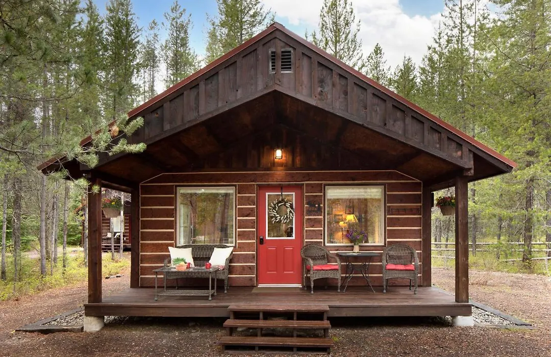 Reclusive Moose Cabins-1