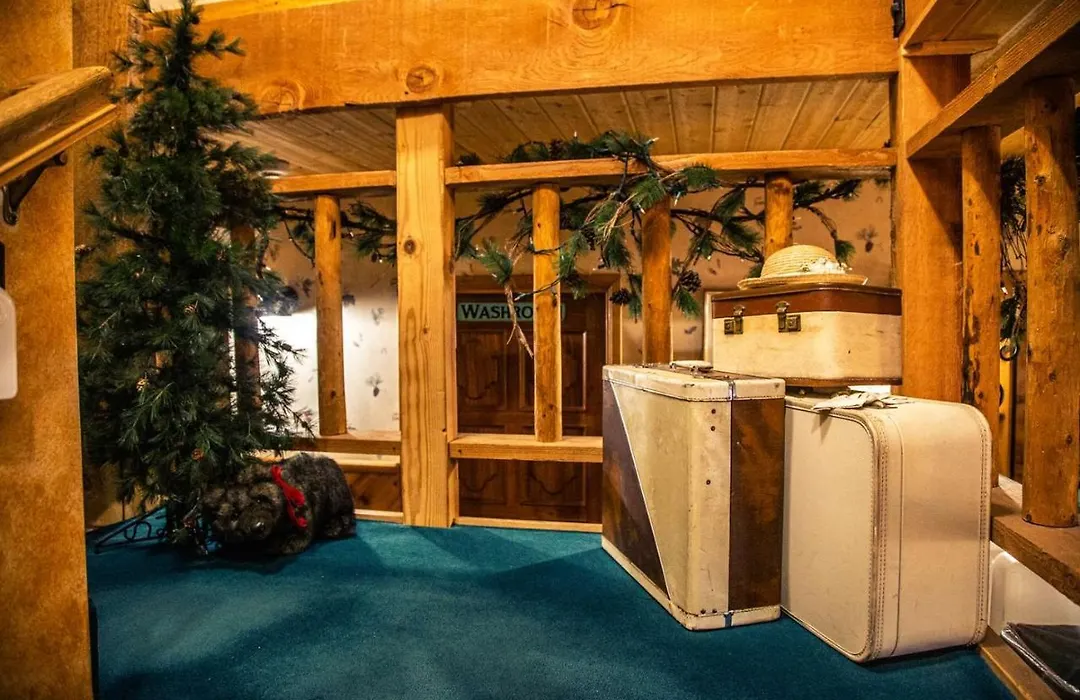 Eagle'S Nest-1