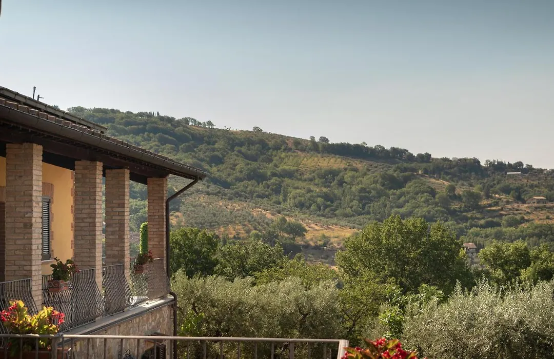 Agriturismo Assisi La Rocca-1