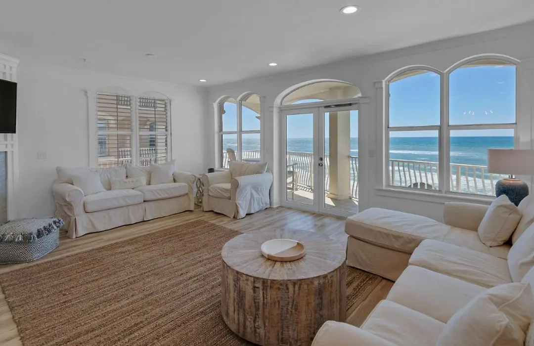 Monterey Condos C301-1