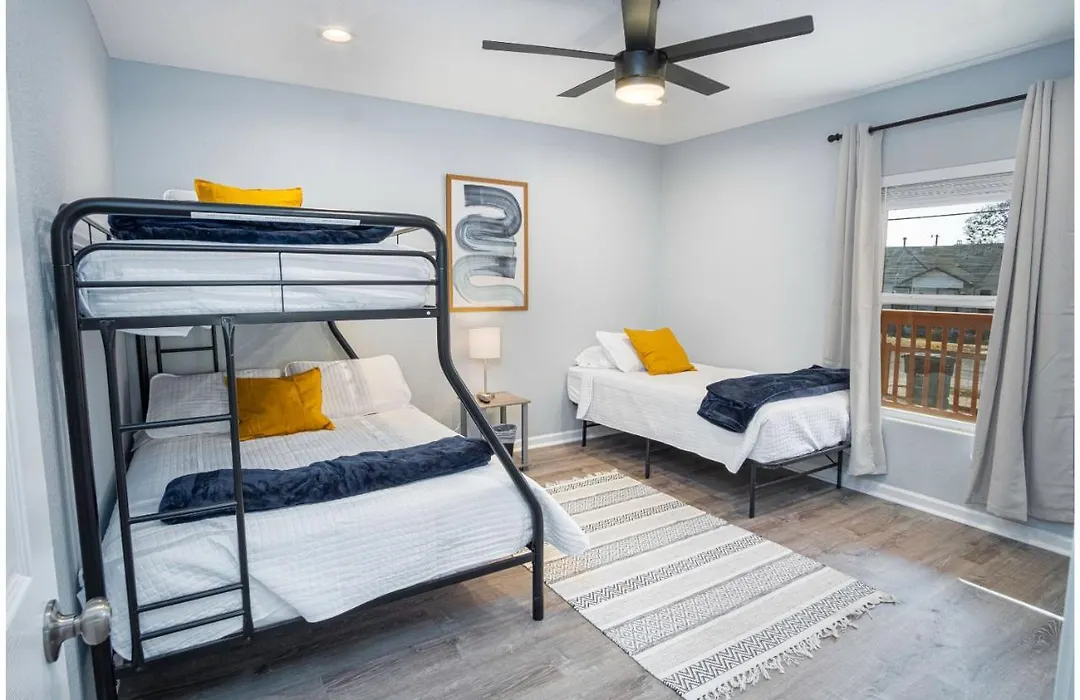 Adorable 4Br 2Ba Close To Riverwalk And Downtown-1