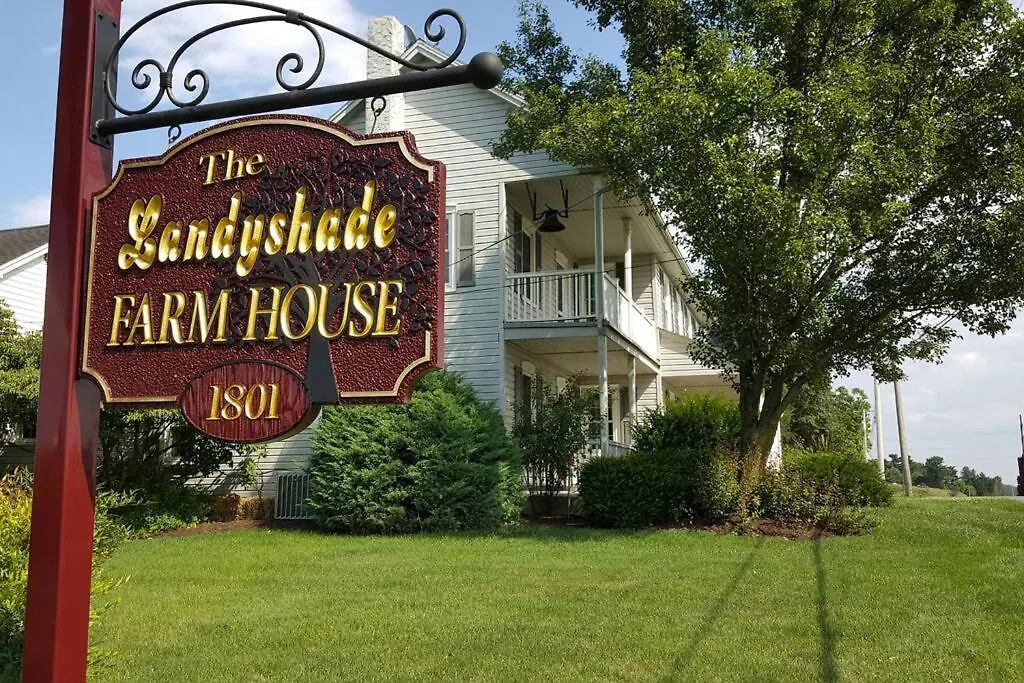 Farmhouse At Landyshade-1