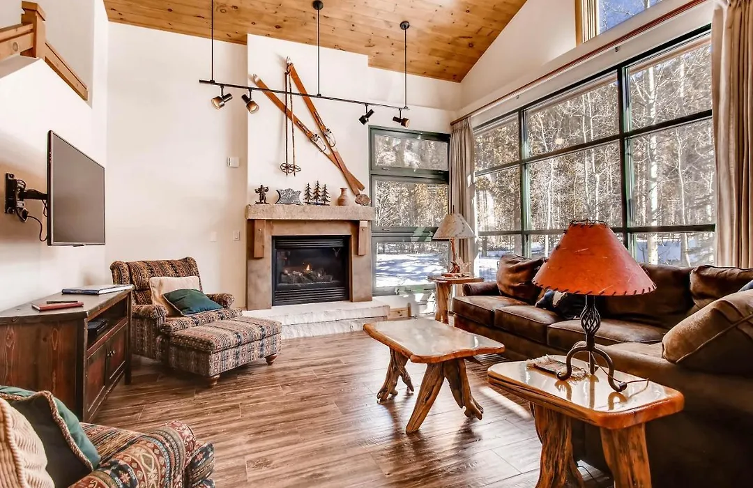Ski Tip Townhomes 8713-1