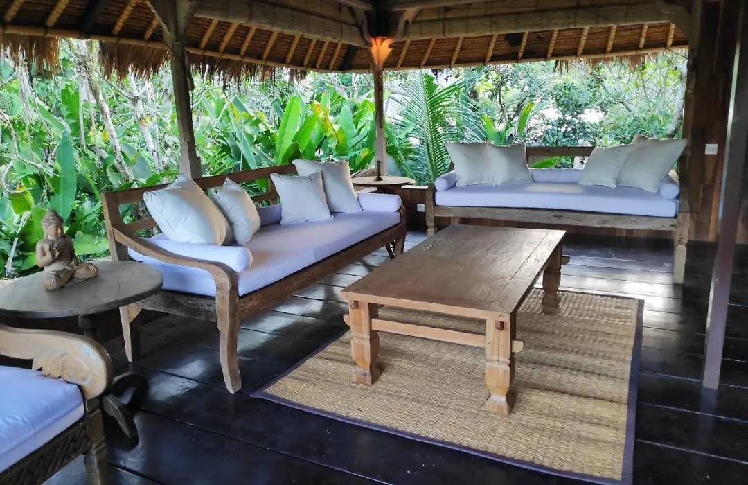 Villa Damai Shanti-1