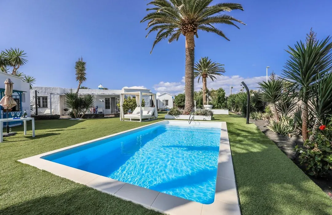Villas New Lanzasuites-1