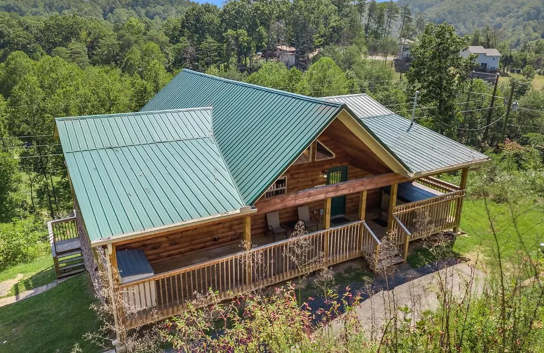 Emilys Hideaway-1