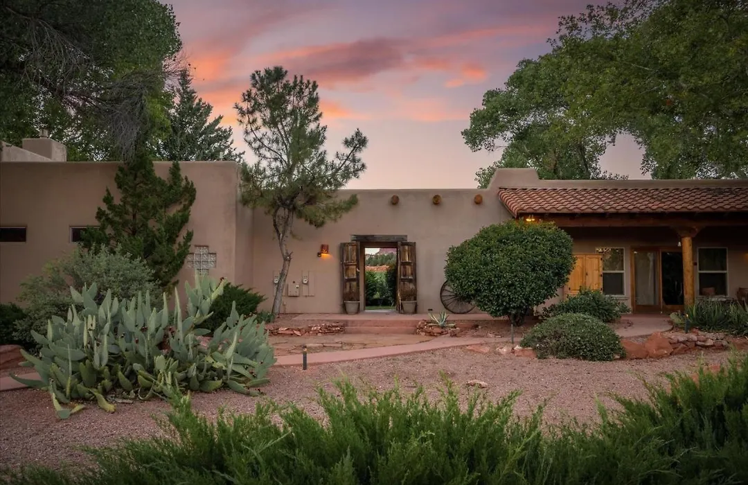 Adobe Hacienda- Sedona Suite Apts-1