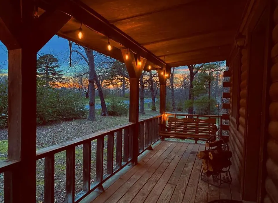 Cozy Cabin At Bear Mountain Log Cabins-1