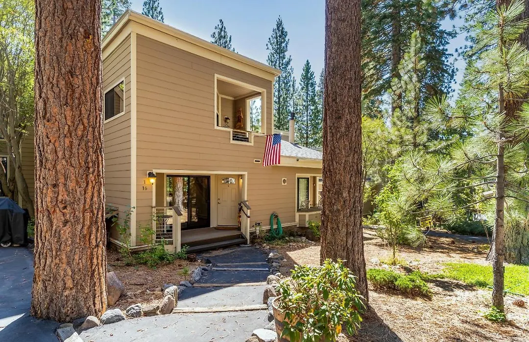 Forest Pines Retreat-1