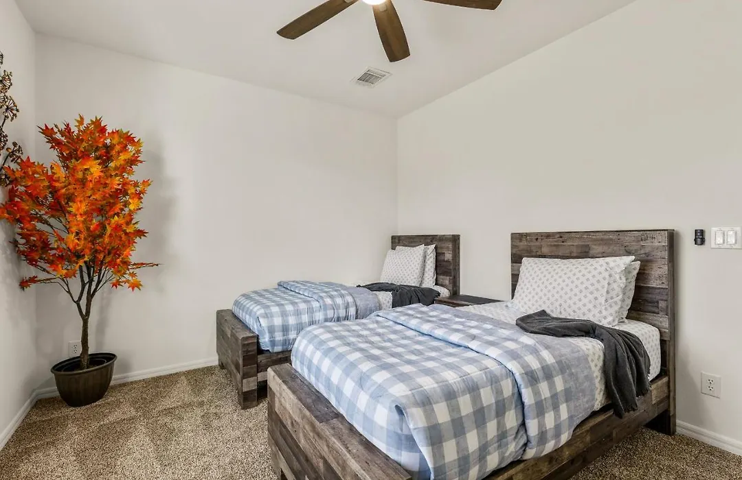 Andante Trail - Unit A - Red Rock Retreat-1