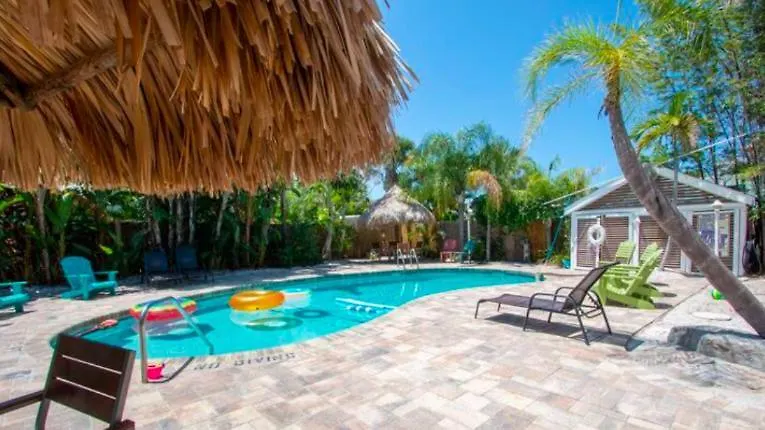 Coconut Grove - Entire Resort For Your Group!-1