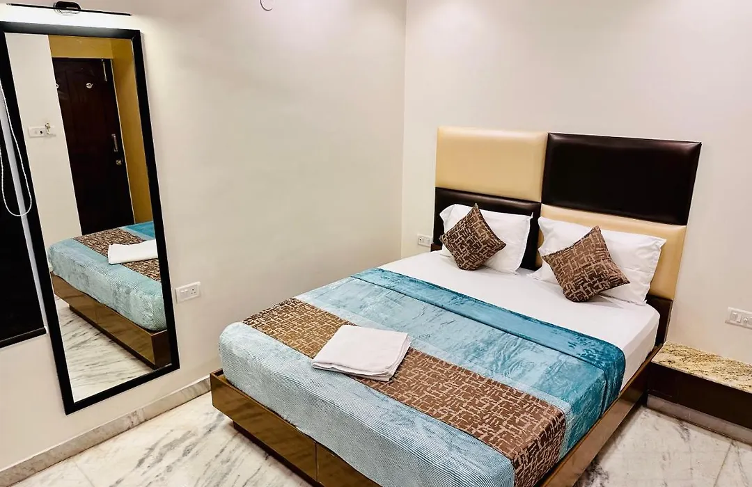 Greens Elite-Business Class Hotel Near Chennai Central Railway Station-1