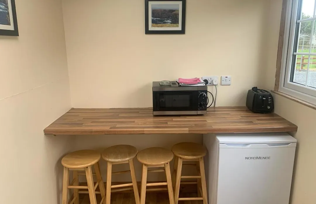 Emlagh, Self Catering Glamping Pods-1