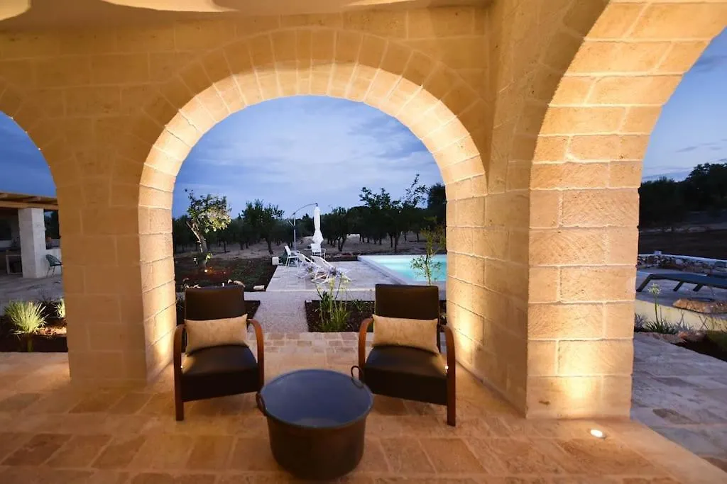Villa Con Piscina Lamia Donnagnora A Ostuni-1