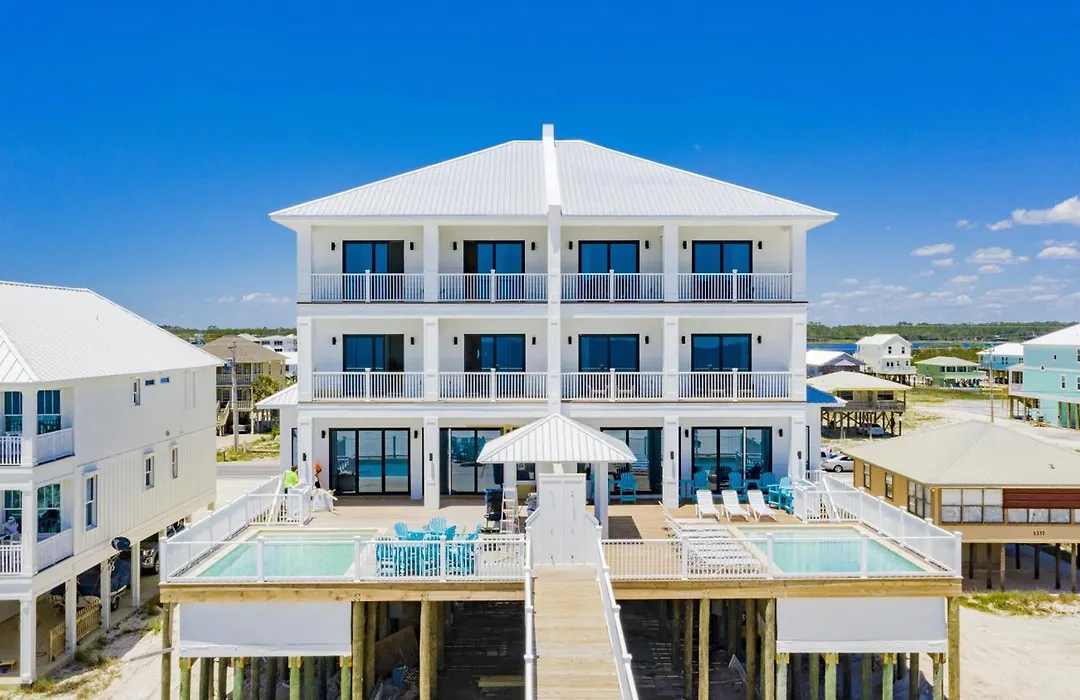 Seaside East And West 2 Properties - 24 Bedrooms-1