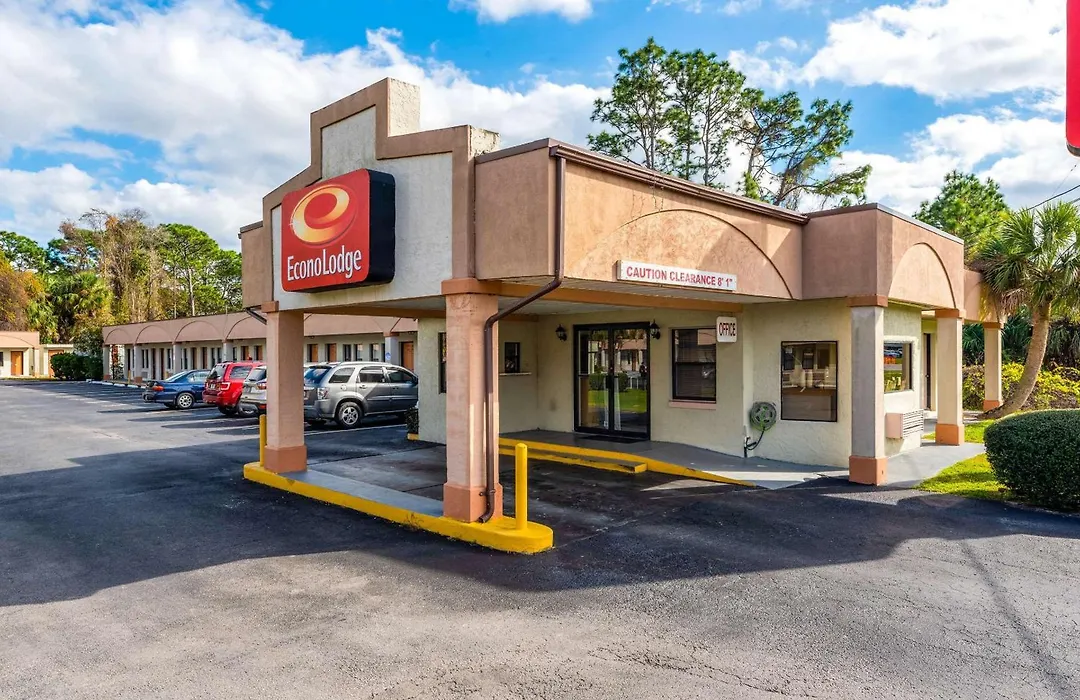 Econo Lodge Crystal River-1