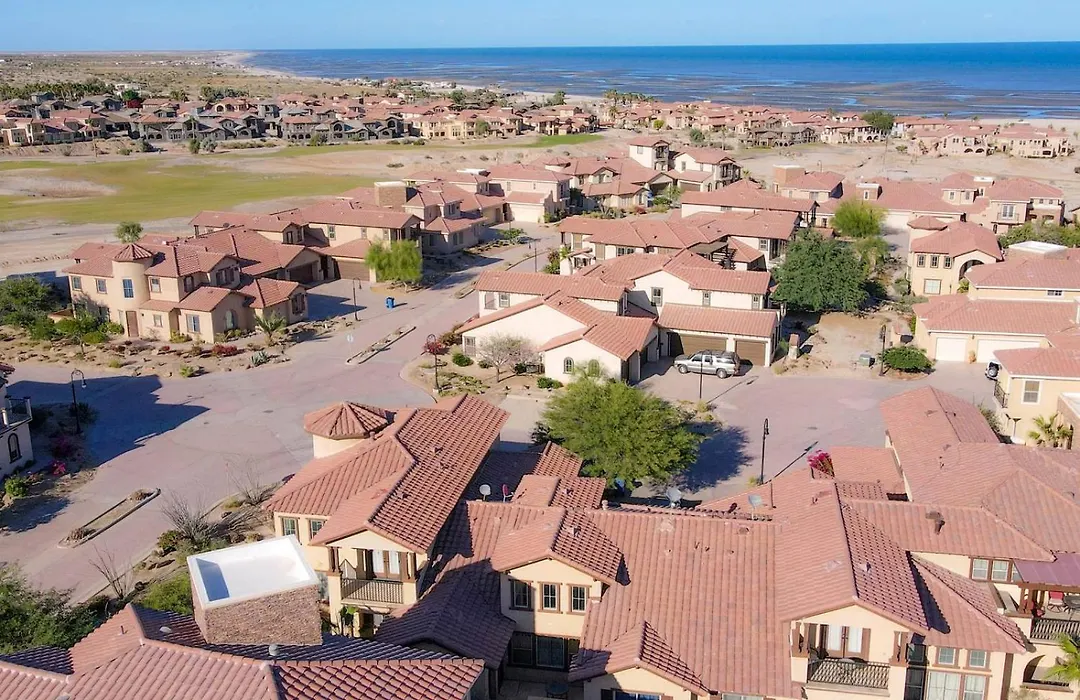 Beautiful El Dorado Ranch Vacation Rental Condo-1