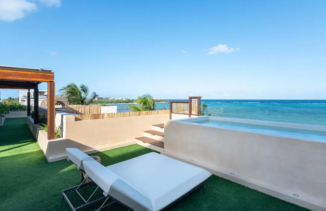 Villa Tulumar Beachfront Luxury Villa- Full Service-1