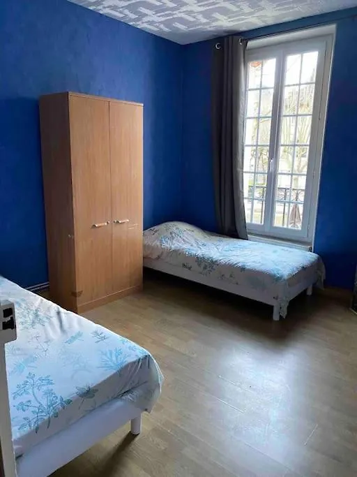 Maison Chaleureuse En Face De La Foret - Proche Insead-1