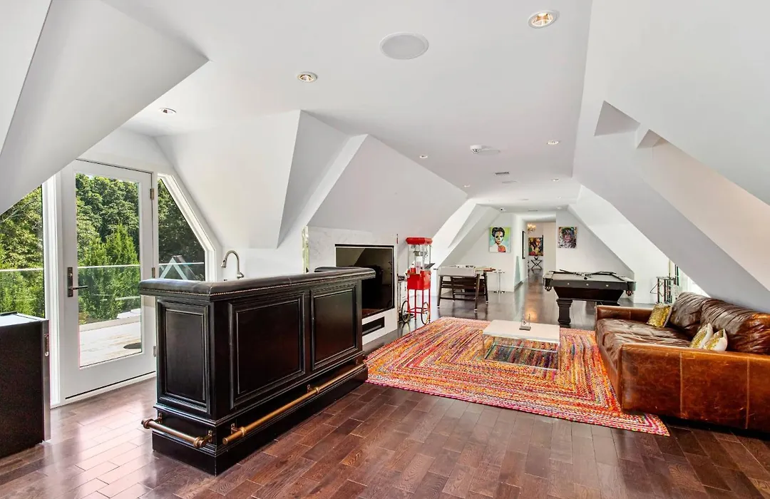 Hamptons Mansion At The Beach-1