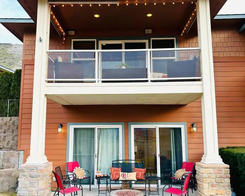 Sunserra Villa! Movie Room, Family Friendly, Bbqs, Pools, Free Golf!-1