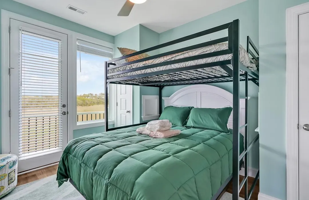 Aquila West-1