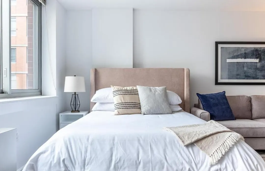 Landing - Modern Apartment With Amazing Amenities-1