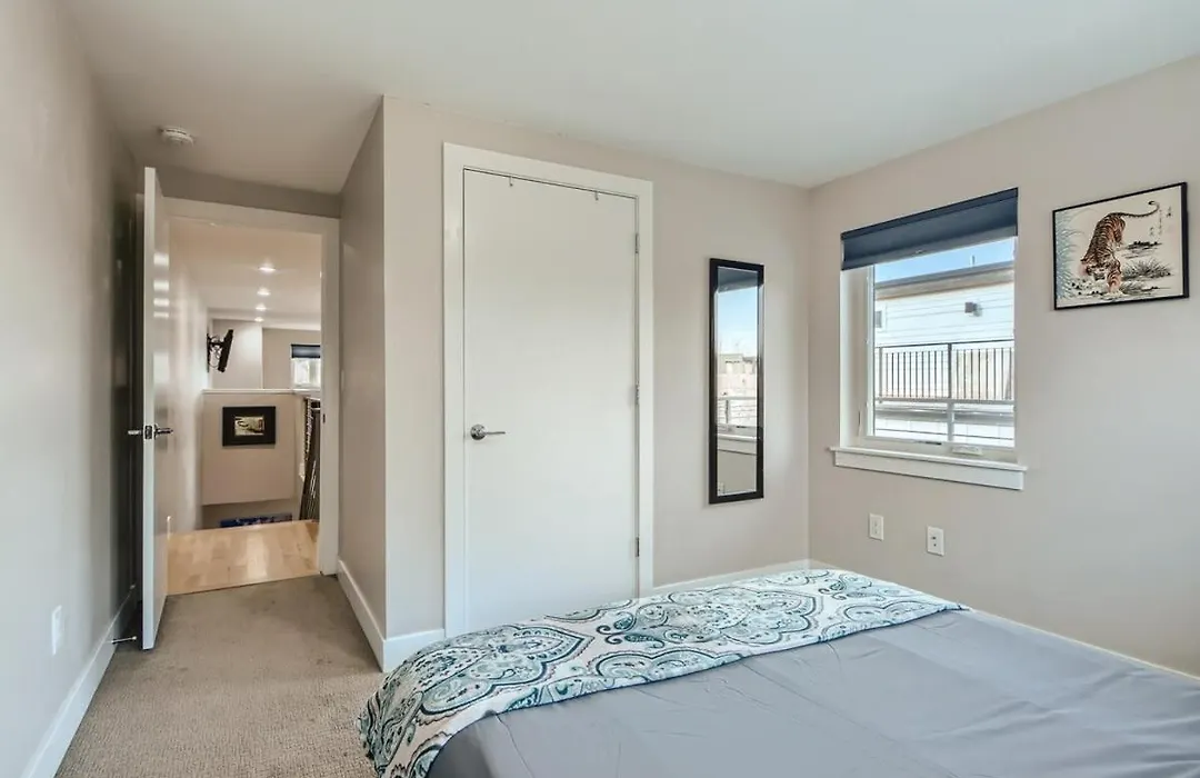Upscale Urban Home Rooftop Deck Private Hot Tub-1