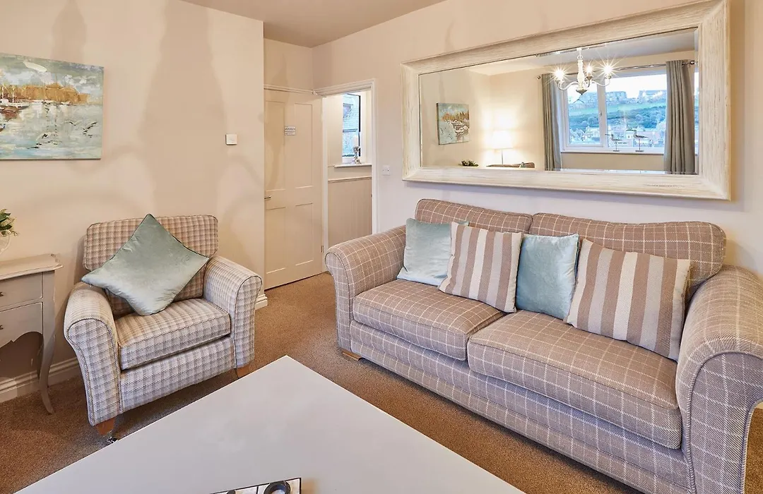 Pecks Cottage-1