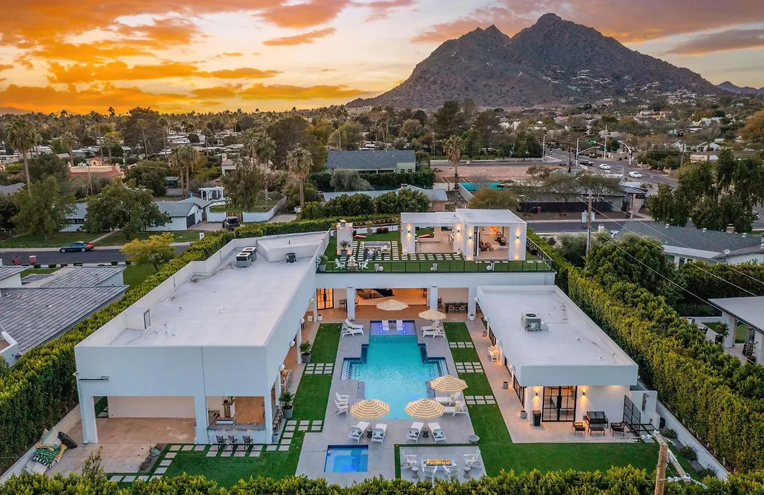 Old Town Scottsdale Luxury Villa - Heated Pool, Spa, Rooftop Deck, Sauna, Speakeasy-1