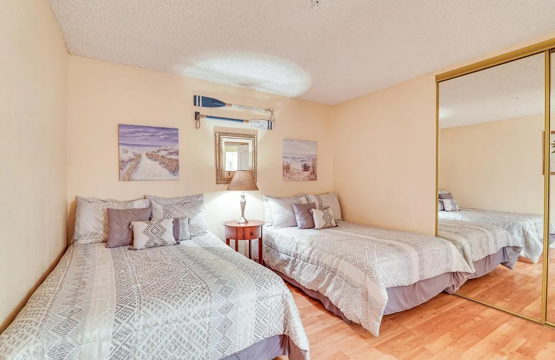 Walk To Golf & Beach: Queens Bay Resort Condo-1