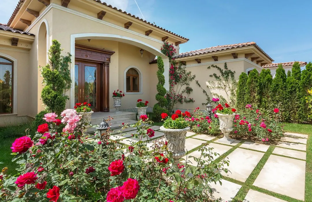 Eden Park Luxury Villas-1