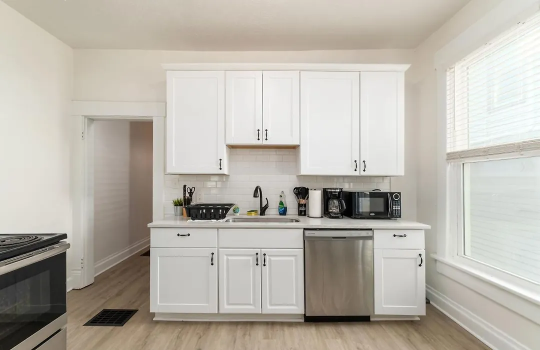 Housepitality - The Madison House - Brand New-1