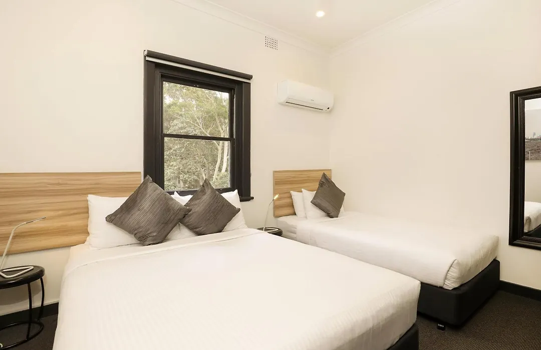 Glenferrie Lodge-1