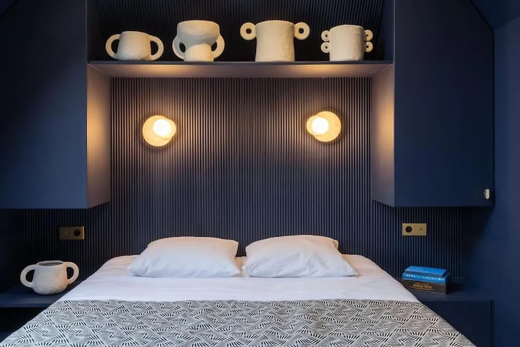 Midnight Suite - Marais-1