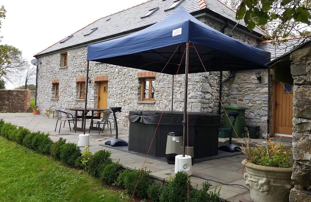 Stables Holiday Home-1