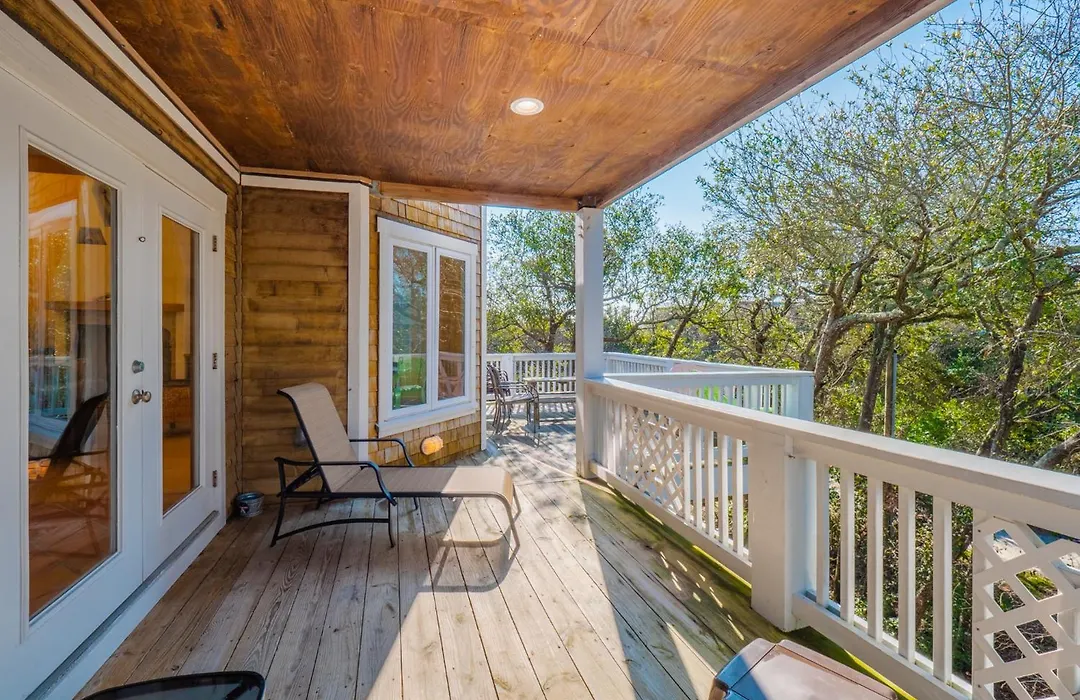 Topsail Treehouse-1