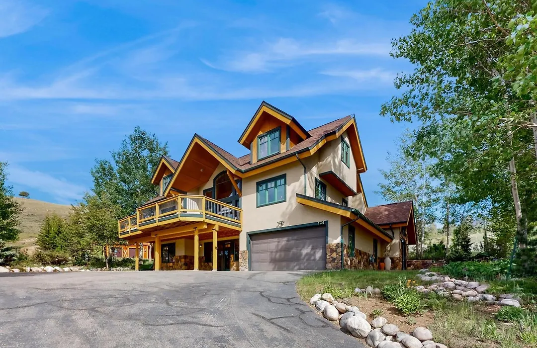 Whispering Pines Hideaway-1