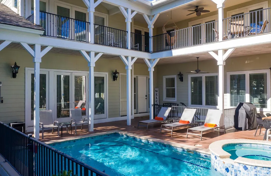 18 Heron - Host2Coast-1
